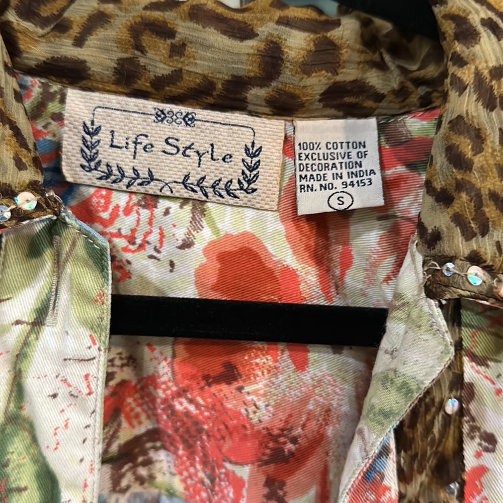 Life Style Multi-pattern jacket - Picture 2 of 7